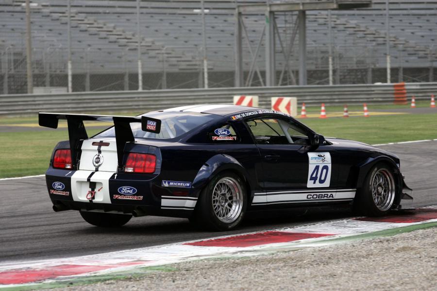  Ford Mustang FR500 2005 года  (фото 45 из 51)